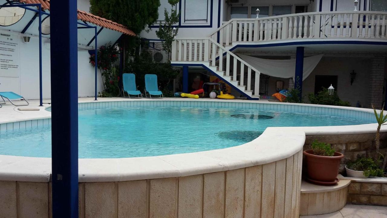 Villa Elit Dugi Rat Luaran gambar