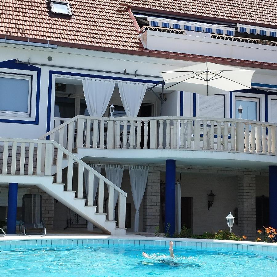 Villa Elit Dugi Rat Luaran gambar